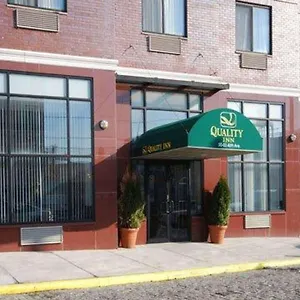 Hotel Quality Long Island - Queensboro Bridge, New York